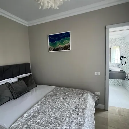 Dlk Lodge